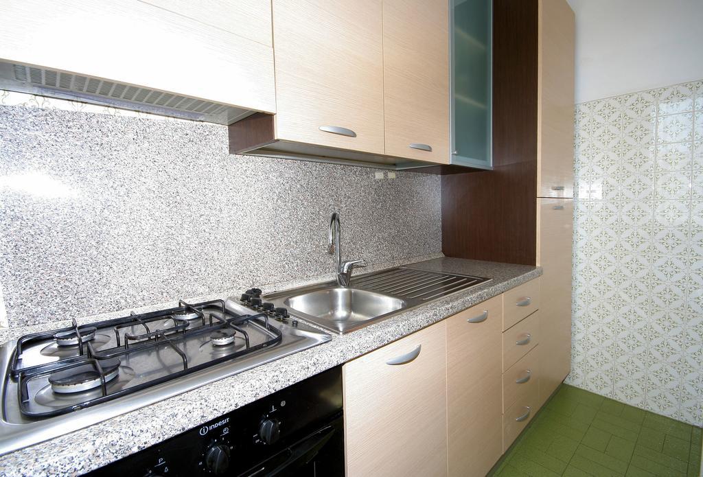 Aria Di Mare Apartman Borghetto Santo Spirito Kültér fotó